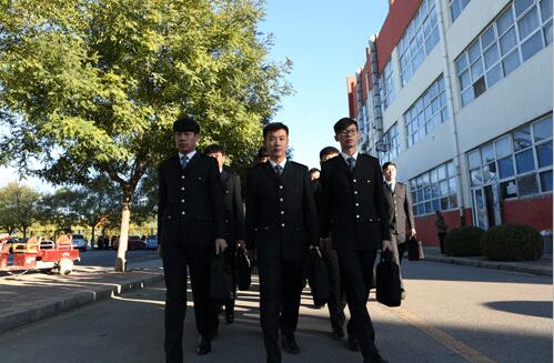 廊坊交通運(yùn)輸學(xué)校是一所什么樣的學(xué)校？